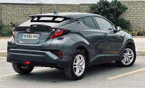 Toyota C-HR 2019 Gris