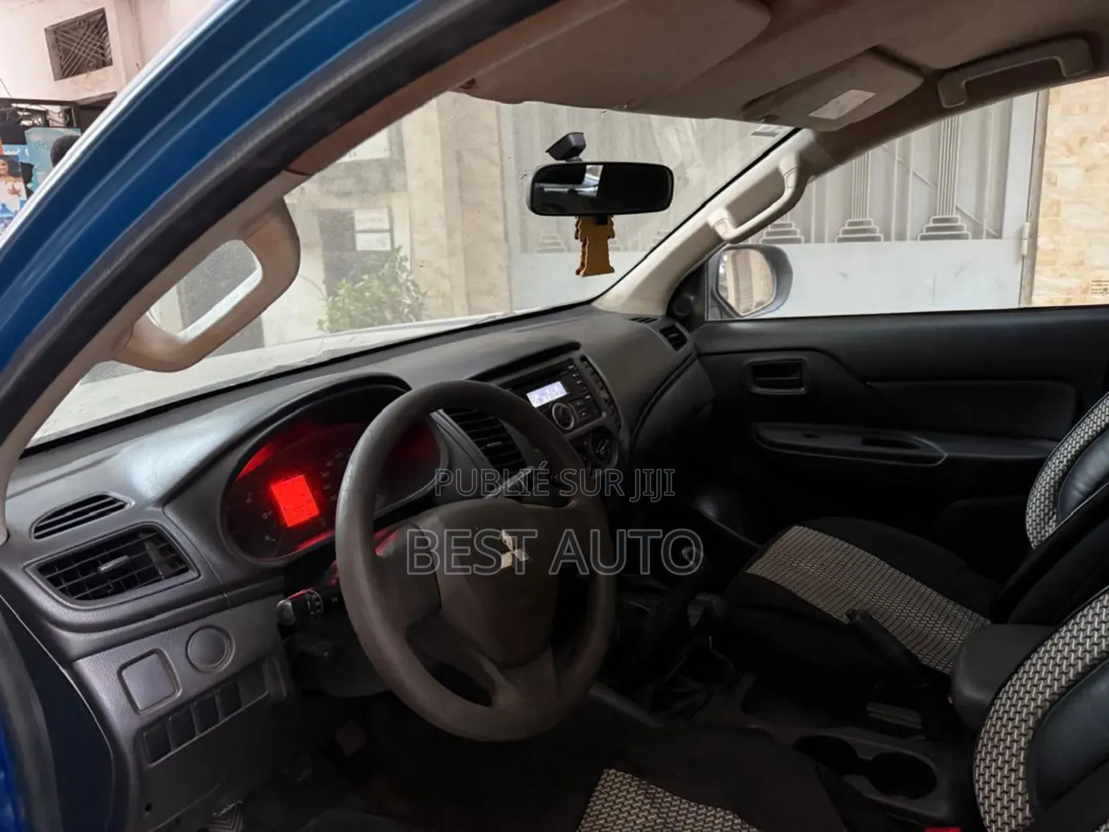 Mitsubishi L200 2022 Bleu