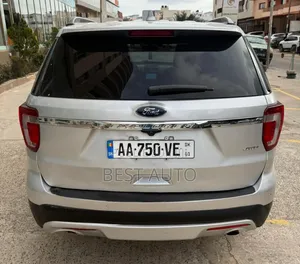 Ford Explorer 2017 Gris