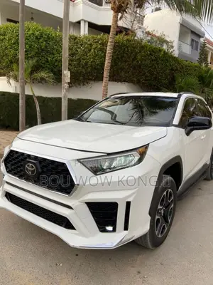 Photo - Toyota RAV4 LE AWD 2020 Blanc