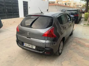 PEUGEOT 3008 2016 Gris