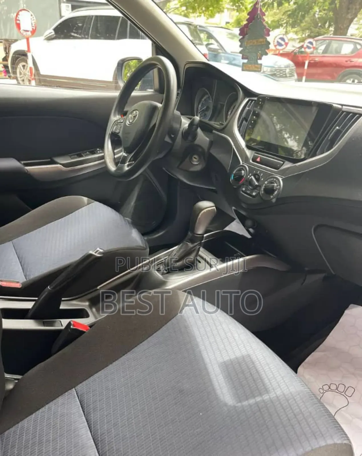 Toyota Starlet 2021 Bleu