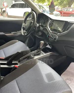 Toyota Starlet 2021 Bleu