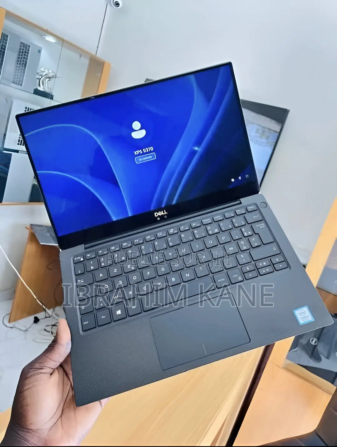 Ordinateur Portable Dell Latitude 7390 8GB Intel Core I5 SSD 256GB