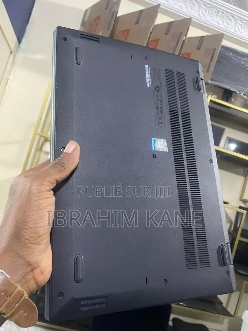 Ordinateur Portable Dell Latitude 7390 8GB Intel Core I5 SSD 256GB