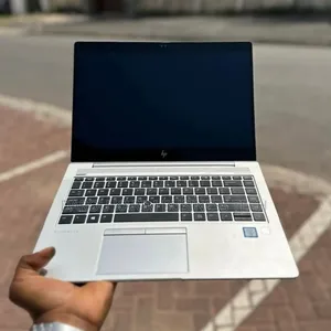 Photo - New Ordinateur Portable HP EliteBook 840 16GB Intel Core I5 SSD 256GB
