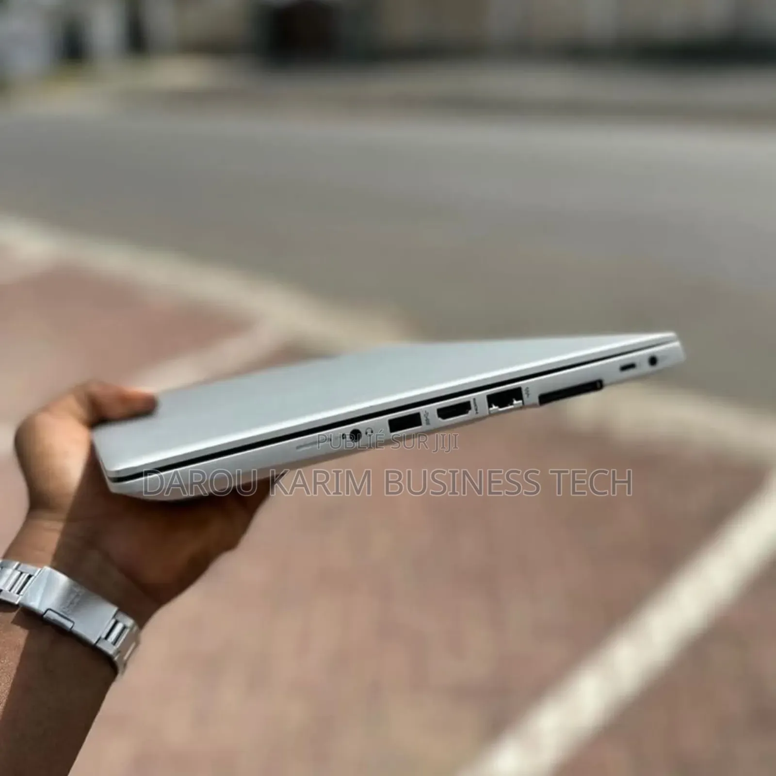 New Ordinateur Portable HP EliteBook 840 16GB Intel Core I5 SSD 256GB