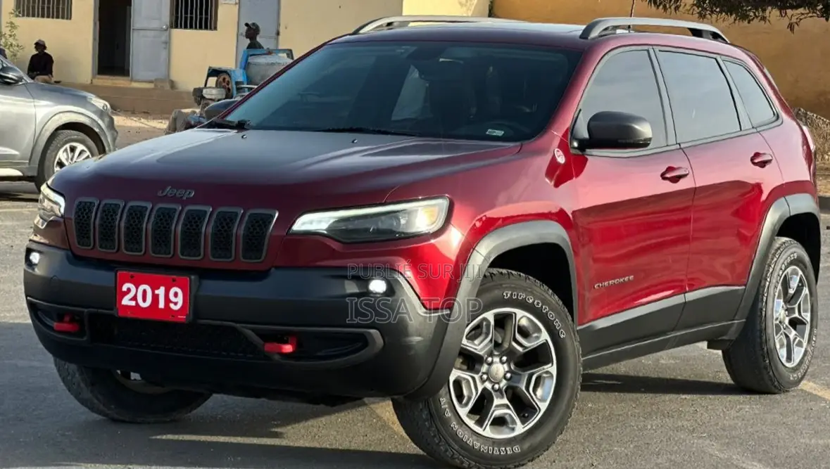Jeep Cherokee 2019 Rouge