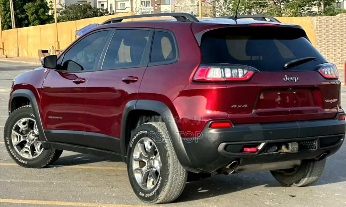 Jeep Cherokee 2019 Rouge