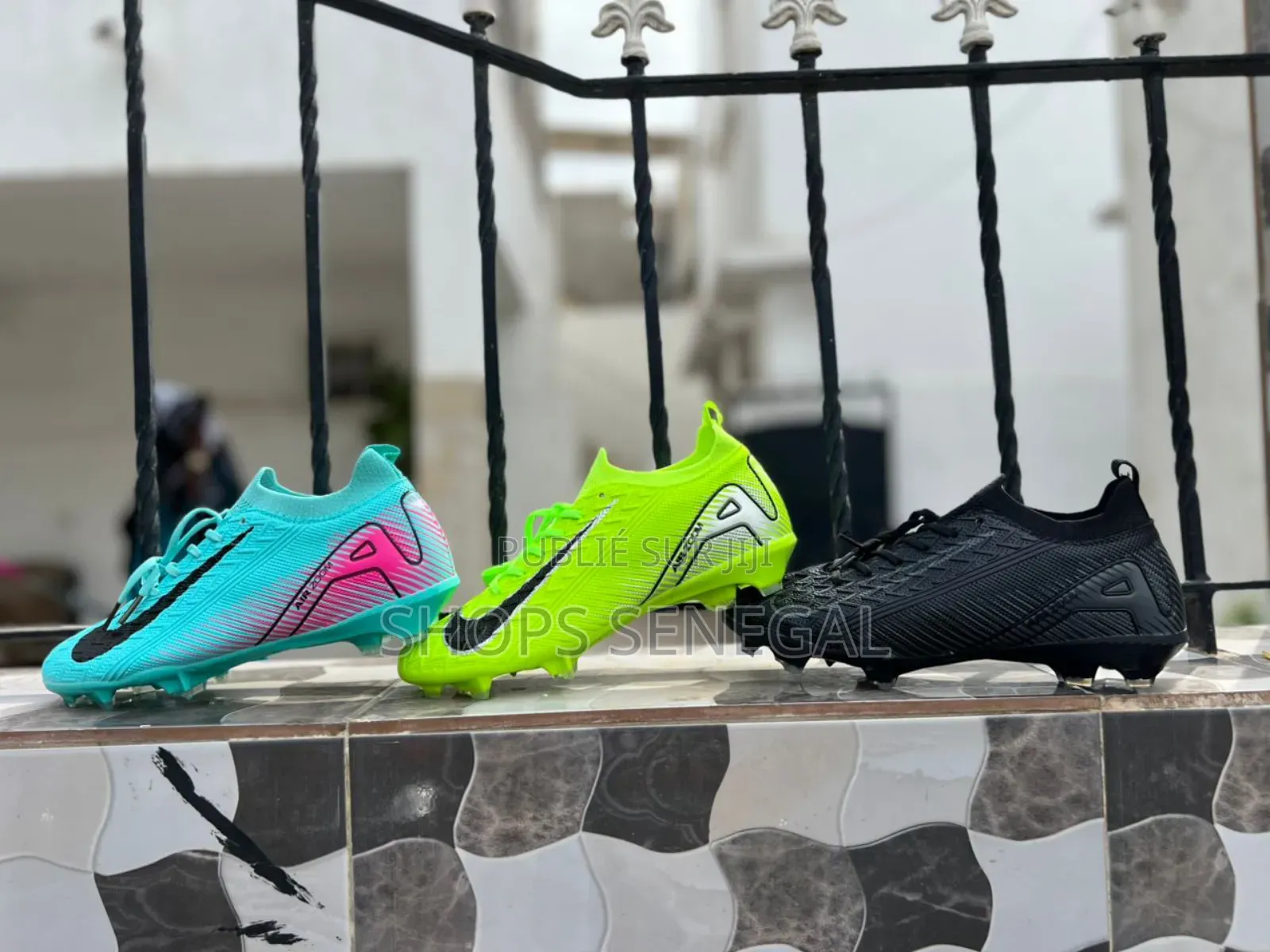 Phantom Black Grip – Dominez Le Terrain Avec Style