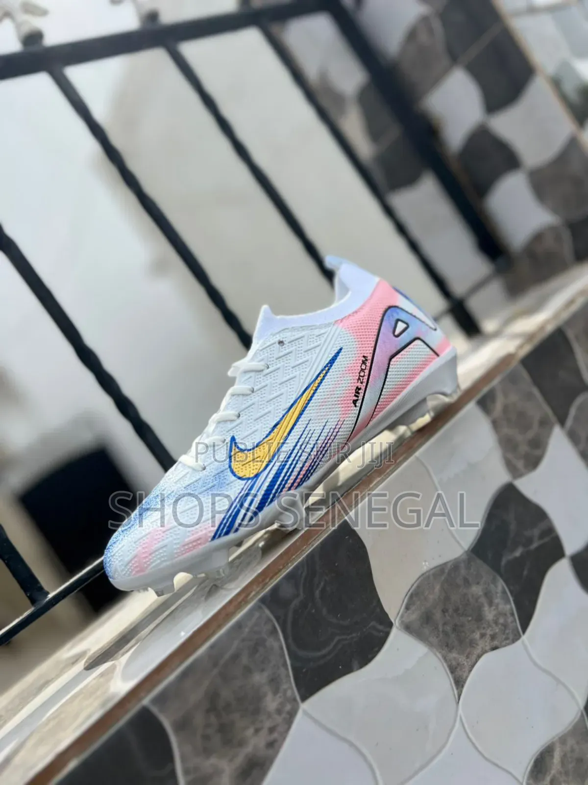 Phantom Black Grip – Dominez Le Terrain Avec Style