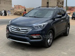 Photo - Hyundai Santa Fe 2017 Gris
