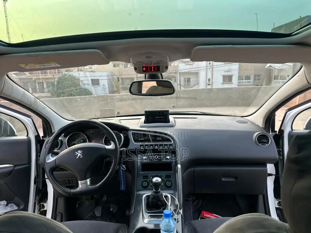 PEUGEOT 3008 2015 Blanc
