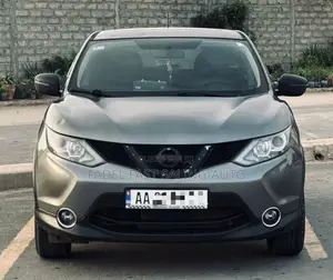 Nissan Qashqai 2018 Gris