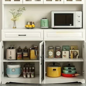 Armoire Vaisselier Multicouche en Bois.