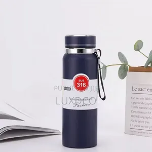 Photo - Thermousse d'Eau À Double Isolation en Acier Inoxydable.