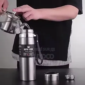 Thermousse d'Eau À Double Isolation en Acier Inoxydable.