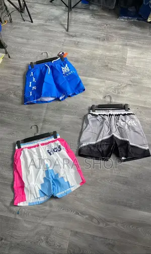 Short Été Disponible