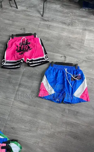 Short Été Disponible