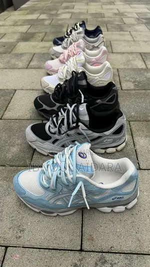 Photo - Asics Nyc Gel