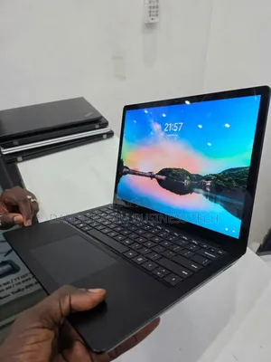 Photo - New Microsoft Surface Laptop 5 32GB Intel Core I7 SSD 1T