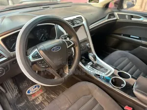 Ford Fusion 2014 Rouge