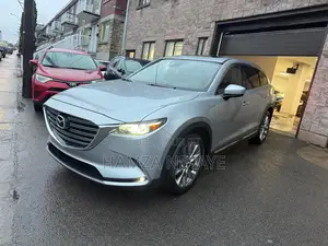 Photo - Mazda CX-9 2017 Gris
