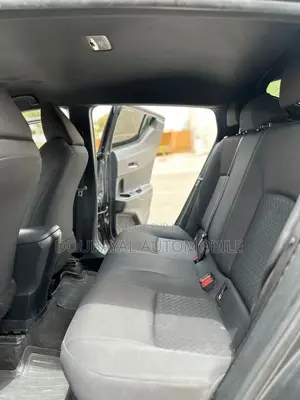 Toyota C-HR 2019 Gris