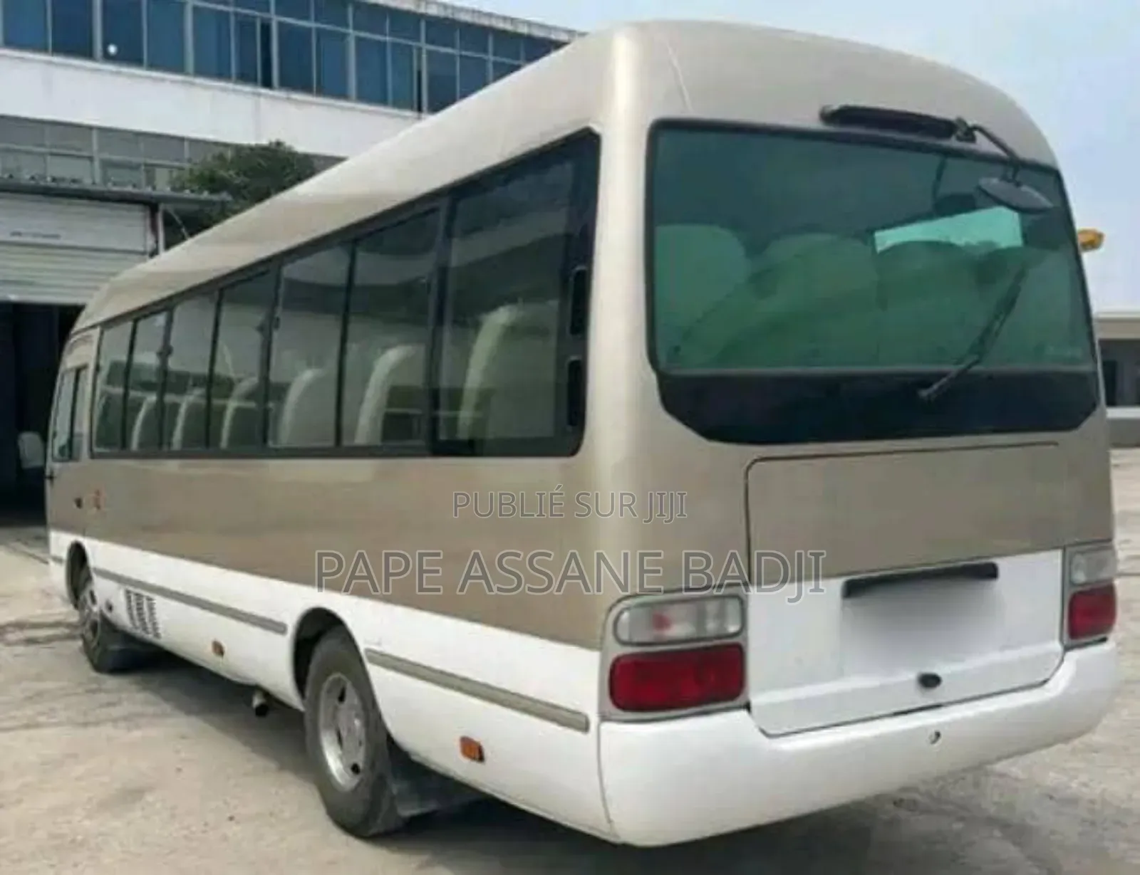 Location Bus Toyota Coaster 23 Et 29 Places
