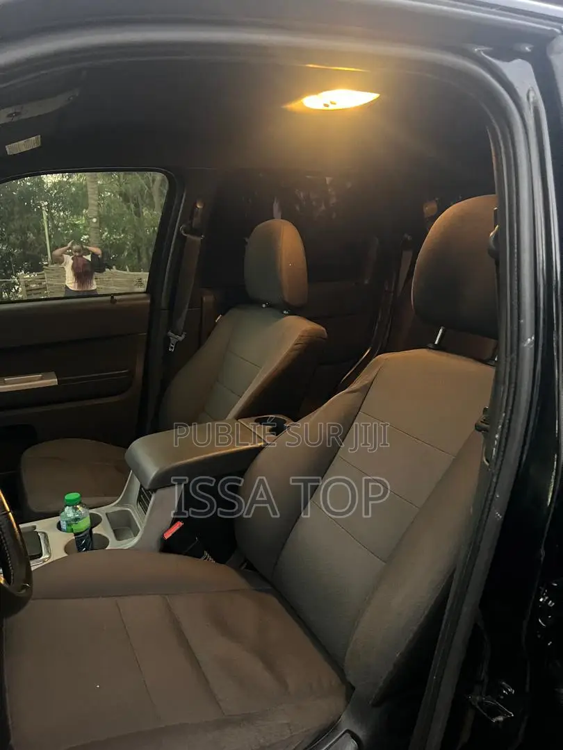 Ford Escape 2011 Black