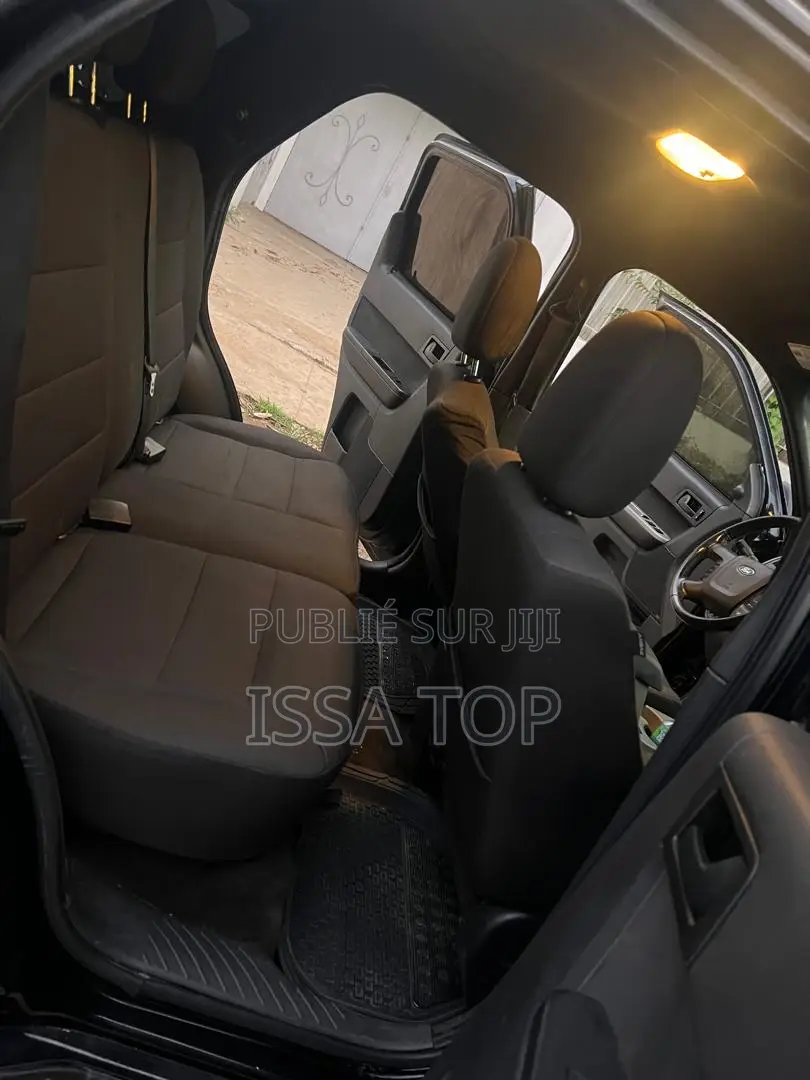 Ford Escape 2011 Black