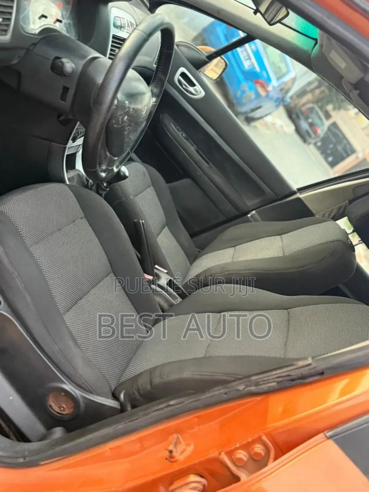 PEUGEOT 307 2010 Orange