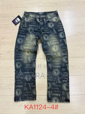 Jeans Disponible