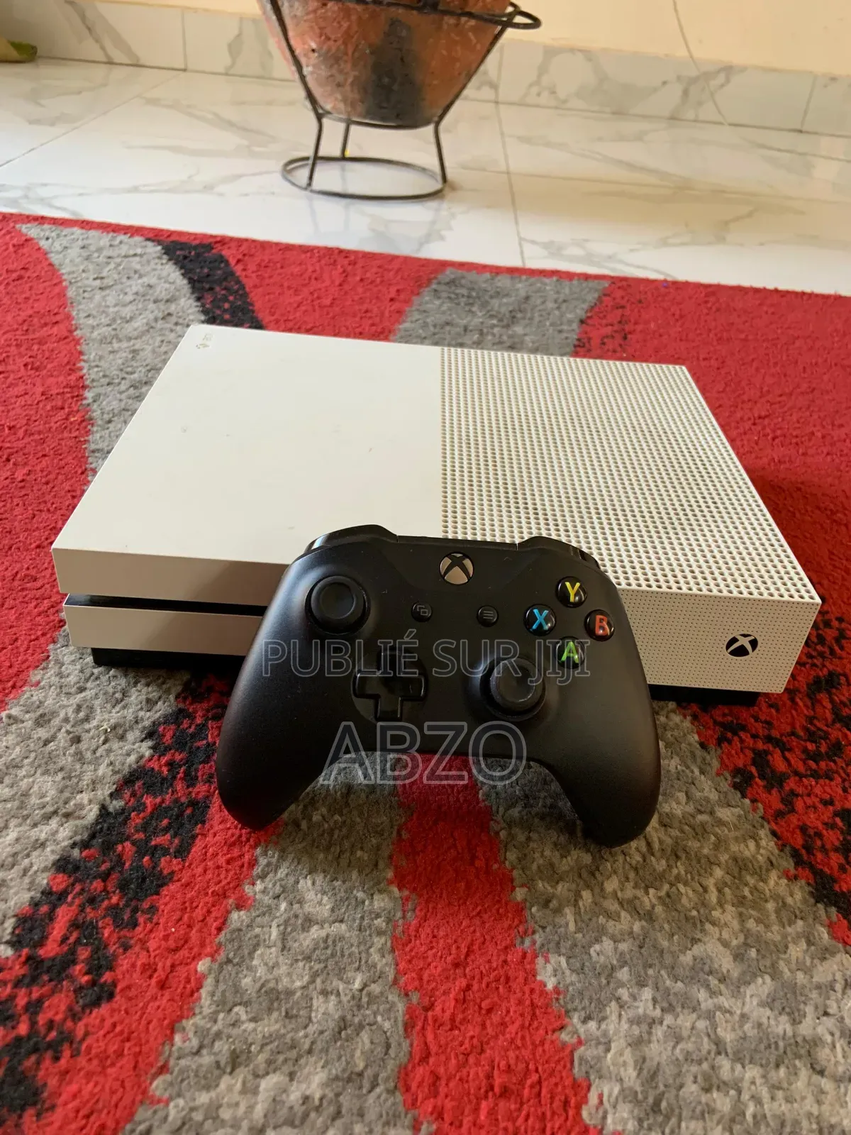 Xbox One S