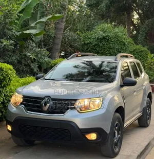 Photo - Renault Duster 2019 Gris