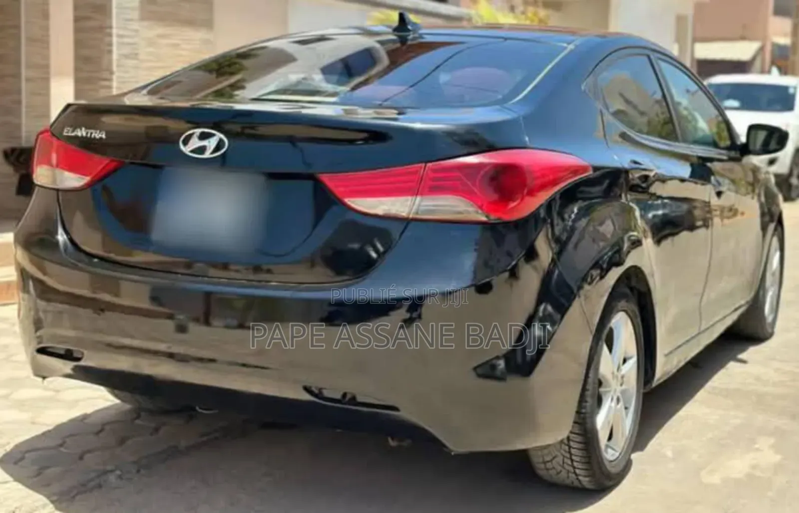 Location Hyundai Elantra 2013
