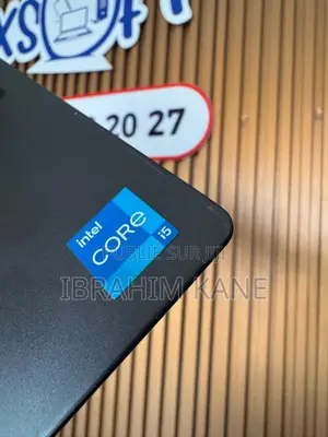 Ordinateur Portable Dell Vostro 15 5000 16GB Intel Core I5 SSD 512GB