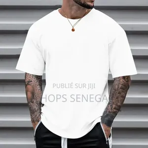 Duo Élégant – Le Tee-Shirt Blanc Noir Essentiel