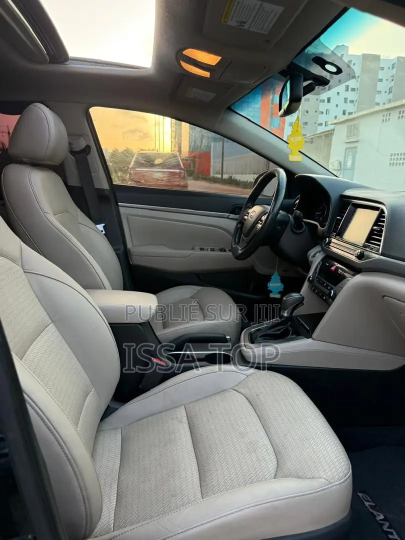 Hyundai Elantra 2017 Noir