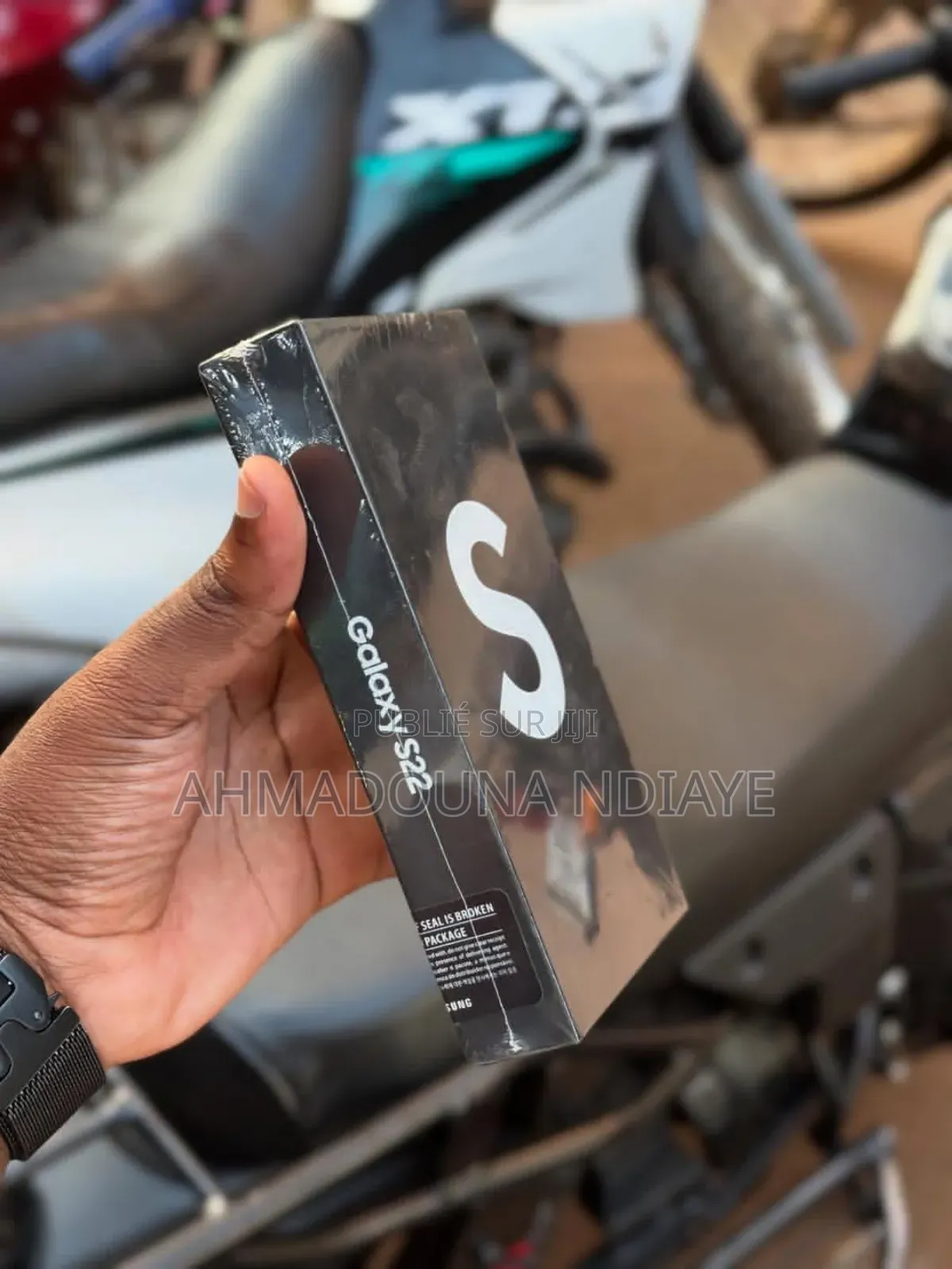 New Samsung Galaxy S22 Ultra 5G 256 GB