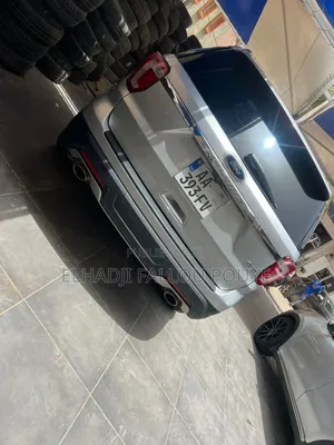 Photo - Location Ford Explorer 2018