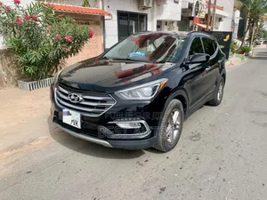 Photo - Hyundai Santa Fe 2018 Noir