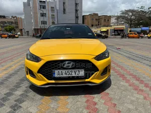 Photo - Hyundai Veloster 2019 Jaune
