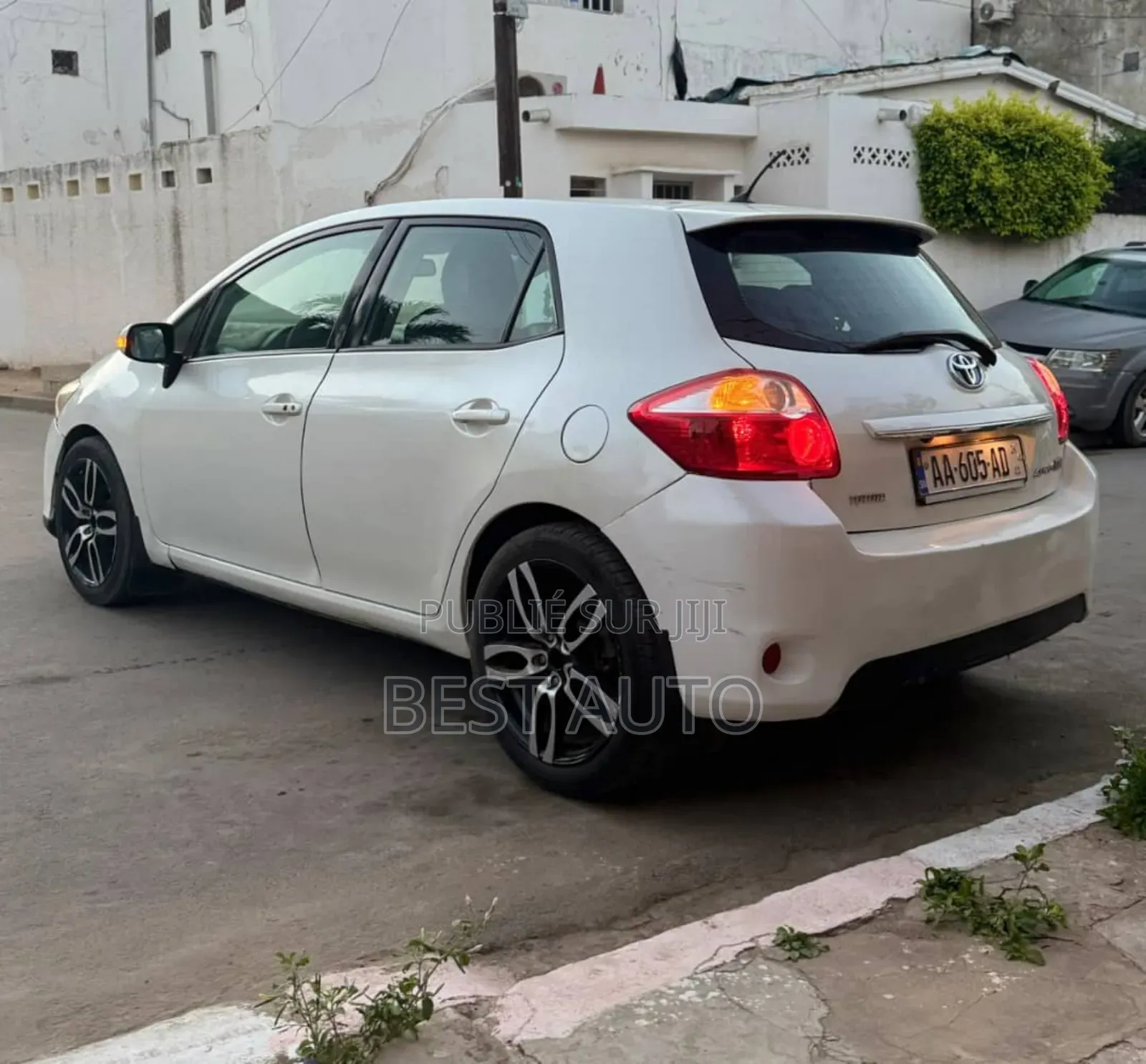Toyota Auris 2012 Blanc