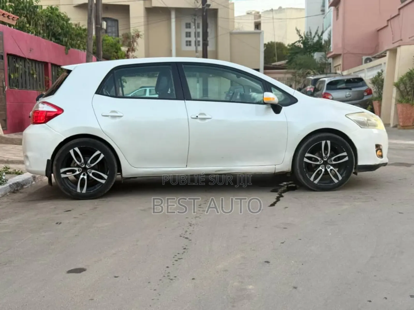 Toyota Auris 2012 Blanc