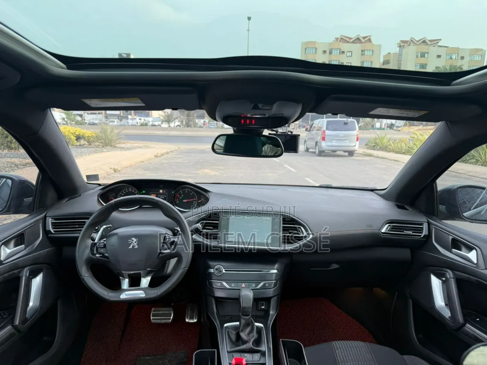 PEUGEOT 308 2018 Noir