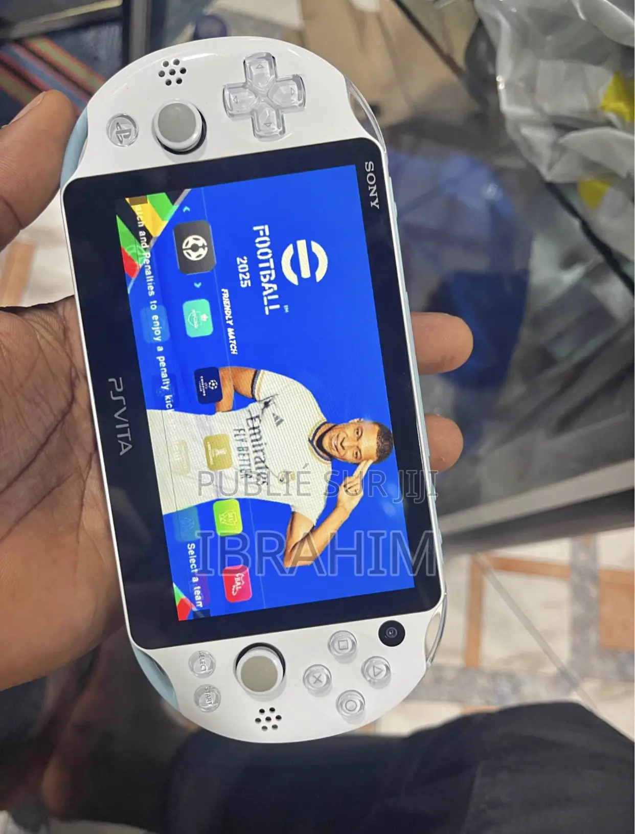 Playstation Vita Slim Flasher 15 Jeux Chargeur Complet