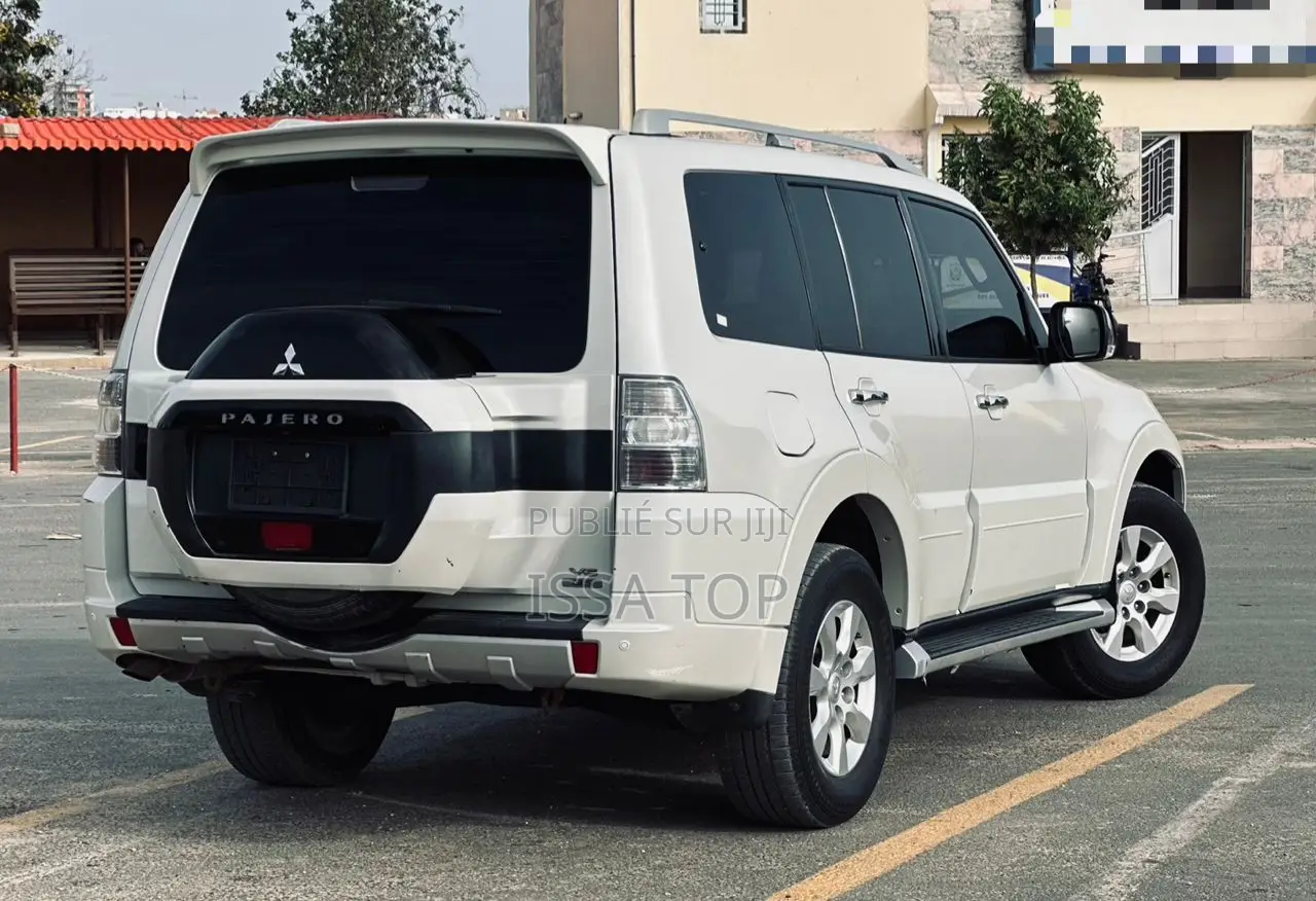 Mitsubishi Pajero 2016 Blanc