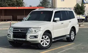 Mitsubishi Pajero 2016 Blanc