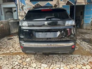 PEUGEOT 3008 2021 Noir